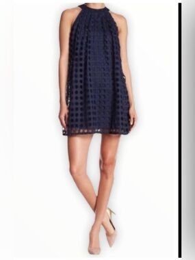 Romeo + Juliet Couture Navy Eyelet Lace Shift Dress Size Small